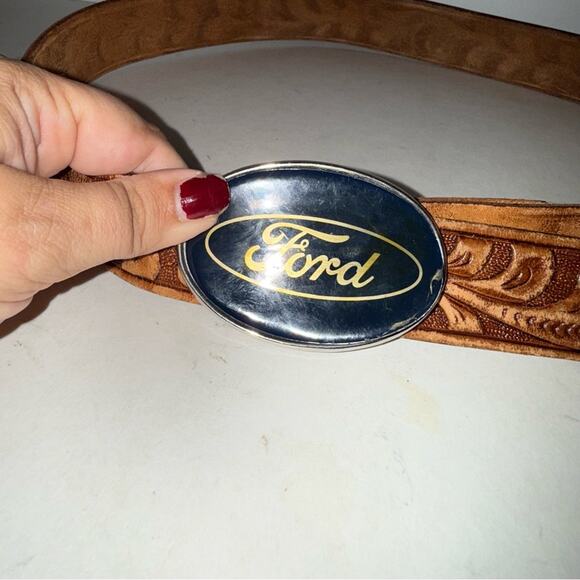 VINTAGE FORD brown tooled leather western style belt 32-36 in - Picture 6 of 7